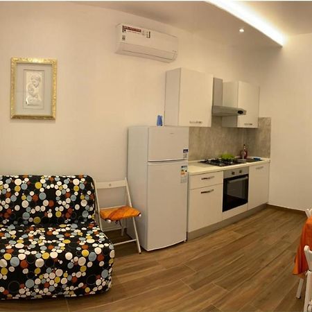 Claire'S Home Savona Exterior photo
