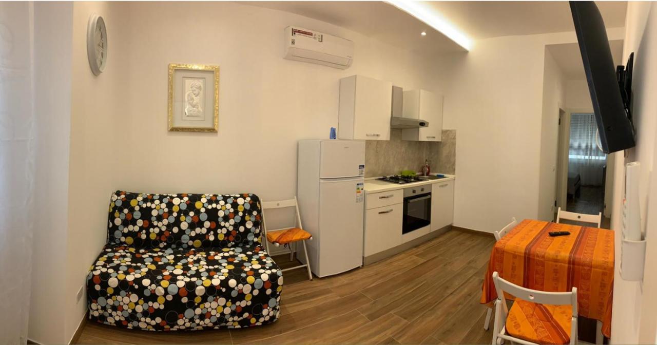 Claire'S Home Savona Exterior photo
